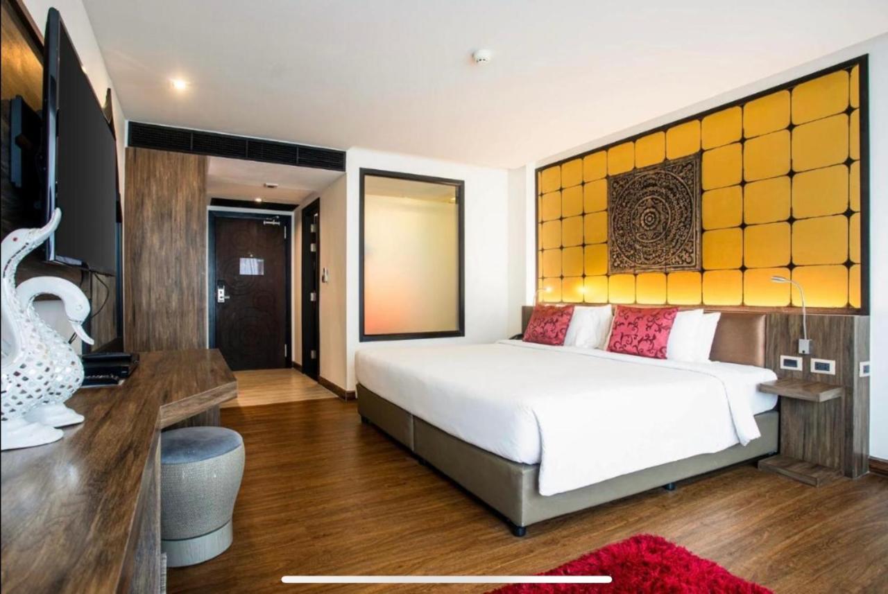 The Condotel 500 Maters To The * Kata Beach (Phuket)